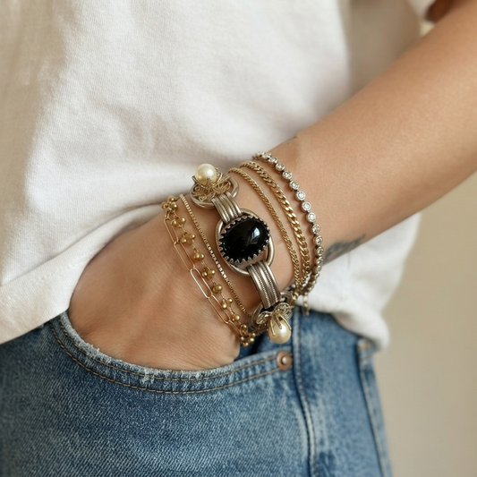 Vintage Black Cabochon & Faux Pearl Link Bracelet