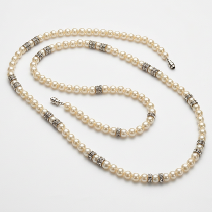 Vintage Mid-Century Faux Pearl Necklace